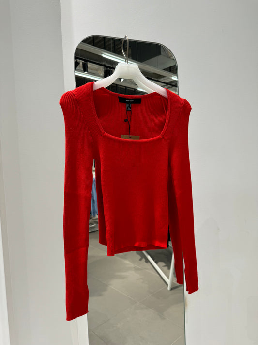 VMAURA Pullover - High Risk Red