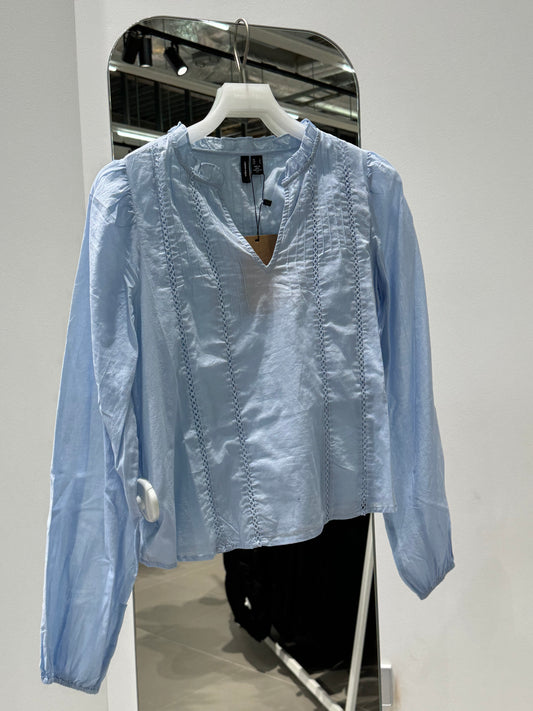 VMMAY Top - Cashmere Blue